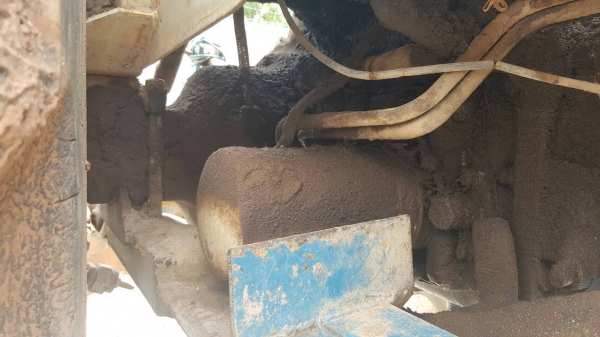 ขาย รถไถ FORD NEWHOLLAND 6640 เพลาเดียว สภาพพร้อมใช้งาน อุปกรณ์มีใบดันหน้า และผาน 5 เอกสารเล่มทะเบียนครบ ขาย รถไถ FORD NEWHOLLAND 6640 เพลาเดียว สภาพพร้อมใช้งาน อุปกรณ์มีใบดันหน้า และผาน 5 เอกสารเล่มทะเบียนครบ