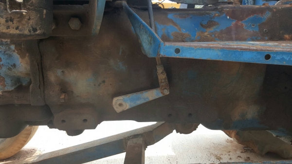 ขาย รถไถ FORD NEWHOLLAND 6640 เพลาเดียว สภาพพร้อมใช้งาน อุปกรณ์มีใบดันหน้า และผาน 5 เอกสารเล่มทะเบียนครบ ขาย รถไถ FORD NEWHOLLAND 6640 เพลาเดียว สภาพพร้อมใช้งาน อุปกรณ์มีใบดันหน้า และผาน 5 เอกสารเล่มทะเบียนครบ