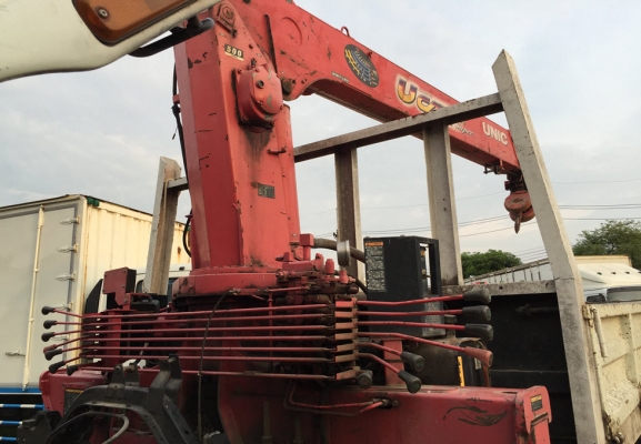 ISUZU Deca เครื่อง 200 ปี48 หกล้อติดเครน Unic UCAN 5ตัน 4ปลอก