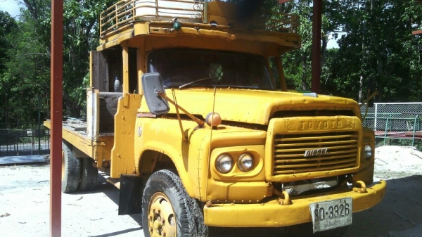 ขายtoyota พื้นเรียบ