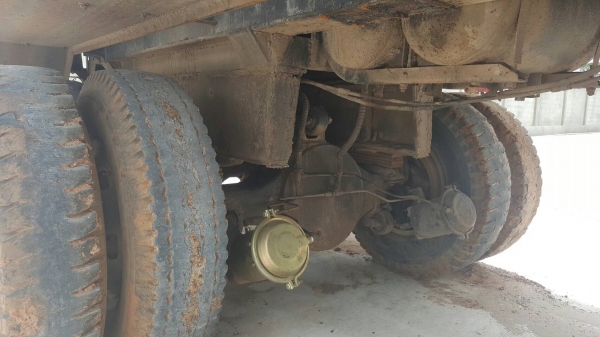 ขาย หัวลาก HINO FM3M พร้อมหางเซมิดั้ม 2 เพลา ยาว 8 เมตร อู่ ช ทวี เครื่อง M10C 240 แรงม้า เกียร์ Easton เอกสารเล่มทะเบียนครบ