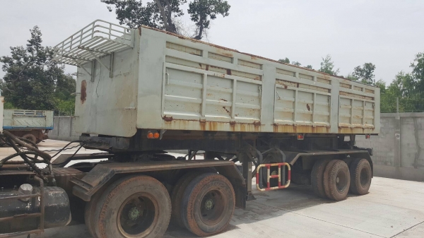 ขาย หัวลาก HINO FM3M พร้อมหางเซมิดั้ม 2 เพลา ยาว 8 เมตร อู่ ช ทวี เครื่อง M10C 240 แรงม้า เกียร์ Easton เอกสารเล่มทะเบียนครบ