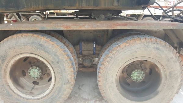 ขาย หัวลาก HINO FM3M พร้อมหางเซมิดั้ม 2 เพลา ยาว 8 เมตร อู่ ช ทวี เครื่อง M10C 240 แรงม้า เกียร์ Easton เอกสารเล่มทะเบียนครบ