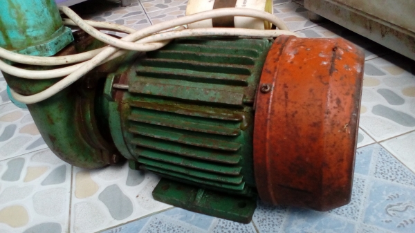 ปั๊มน้ำหอยโข่ง 2 แรง LANO อิตาลี่ ใช้ท่อขนาด 2 นิ้ว