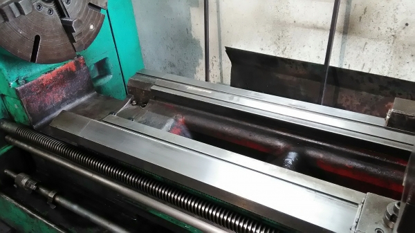 **ขายถูกๆครับ**เครื่องกลึงมือสองมือสองจากญี่ปุน HAKUSAN 8Feet รุ่นหนักๆ สวิงผ่านคอม้า 1,000 มม. สวิงผ่านราง 800 มม. ผ่านสไลด์ป้อมมีด 600 มม. แน่นๆ นิ่งๆ เงียบๆ พร้อมใช้งาน สวยงามมากๆครับ