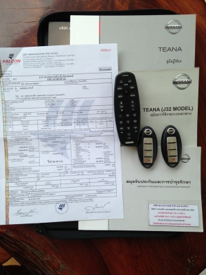 200XL Sport NAVI MCปี12รถบ้านมือเดียวสภาพ98ไมล์63,000รับประกันคืนเงินเต็มจำนวน