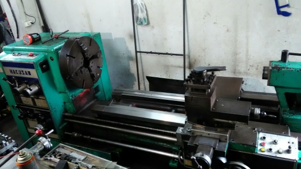 **ขายถูกๆครับ**เครื่องกลึงมือสองมือสองจากญี่ปุน HAKUSAN 8Feet รุ่นหนักๆ สวิงผ่านคอม้า 1,000 มม. สวิงผ่านราง 800 มม. ผ่านสไลด์ป้อมมีด 600 มม. แน่นๆ นิ่งๆ เงียบๆ พร้อมใช้งาน สวยงามมากๆครับ