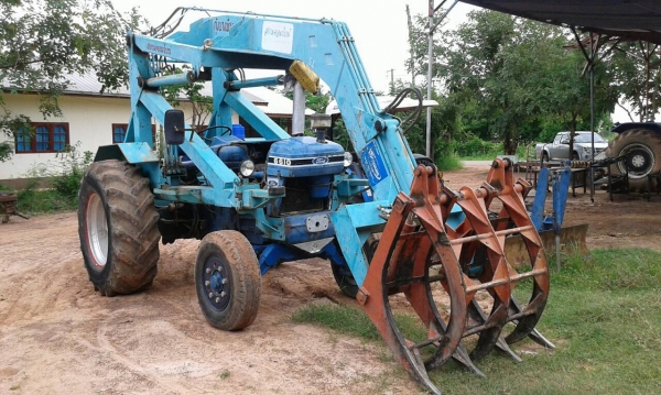 ขาย รถคีบอ้อย FORD 6600 T5 ติดคีบสยามคอมไบด์ รถพร้อมใช้ ไม่มีทะเบียนนะครับ