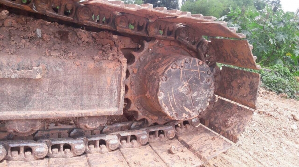 รถขุด PC200-7 ปี 2005 และ 2006 ทำงานเกือบ 2 หมื่นชั่วโมง แต่รถสวย