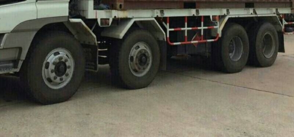 ฝากขาย12ล้อ อีซูซุ CYM81A1 6WA1-350แรง 2เพา สโลส พื้นเรียบ ยาว7ม. สภาพนางฟ้าสวยกริ๊ปเดิมๆไม่มีชน เล่มทะเบียนพร้อมโอน ราคาเบาๆ1,090,000บ ครับๆ ถ้าราคาถอยใหม่ๆ2,2ล้าน/ยอมขาดทุน ครับท่าน