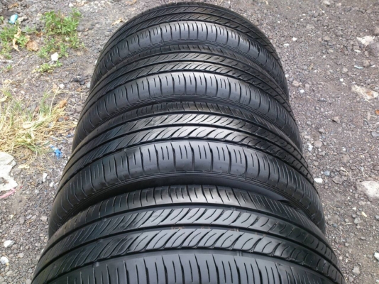 ขายยาง DUNLOP 205/55R16 ยางปี15 ดอกยางสดหนาเท่ากันไม่แตกลายไม่ร้าวไม่กินข้างไม่มีปะ สวยๆ จำนวน 1 ชุด ขายยาง DUNLOP 205/55R16 ยางปี15 ดอกยางสดหนาเท่ากันไม่แตกลายไม่ร้าวไม่กินข้างไม่มีปะ สวยๆ จำนวน 1 ชุด