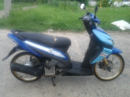 ขายมอไซค์ ปี50 ฮอนด้า คลิ๊ก PLAY เครื่อง110cc.คาบิวเดิมๆ เครื่องดี วิ่งดี รถสวย สภาพดี ภาษีขาด1ปี เล่มทะเบียนครบ ขายถูกๆครับ