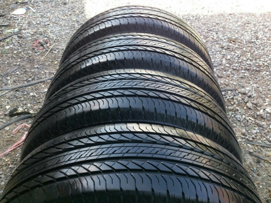 ขายยาง บริดสโตน อีโคเปีย 265/65R17 ยางปี15  ดอกยางหนาเต็มสดนิ่มไม่ร้าวไม่แตกลายไม่มีปะ ใช้งานน้อยสวยๆ จำนวน 1 ชุด