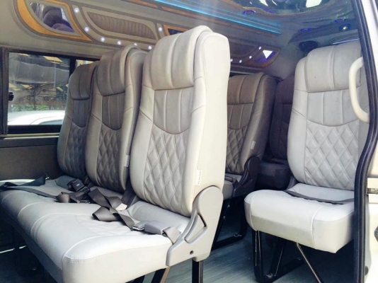 โทร 0922726669 ตันหยงเบสท์รถตู้ฝั่งธน COMMUTER ปี 2010 ดีเซลล์ แต่งวีไอพี เบาะหนัง 4 แถว ราคา 859,000 บาท โทร 0922726669 ตันหยงเบสท์รถตู้ฝั่งธน COMMUTER ปี 2010 ดีเซลล์ แต่งวีไอพี เบาะหนัง 4 แถว ราคา 859,000 บาท