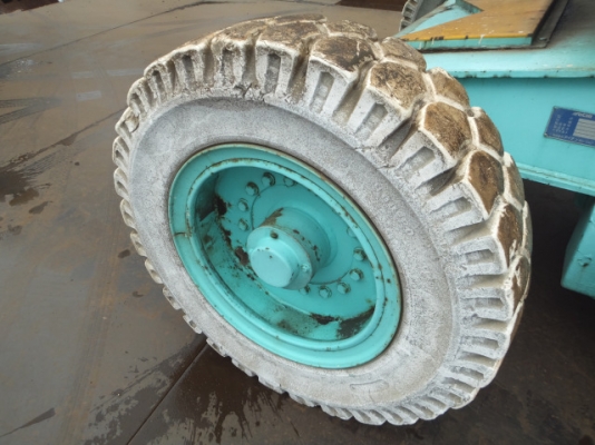 บูมลิฟต์ Aichi SP181 ปี 1990 ยาว 18 เมตรแบบล้อยาง นำเข้าญี่ปุ่น อยากขายล้างสต็อคครับ