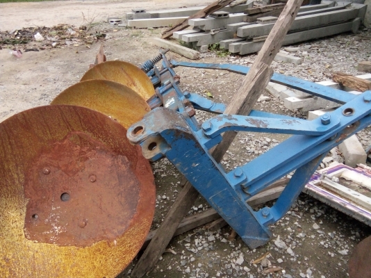 ขายพาน 3 ใส่ฟอร์ด และคูโบต้ารุ่นเอ็ม ยี่ห้อ CMT