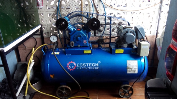 ปั๊มลม260ลิตรไฟ220มอเตอร์3แรง