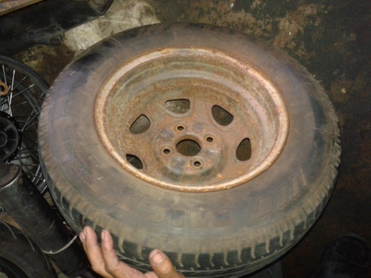 ล้ออะไหล่ รถยนต์ Honda civic (เตารีด)