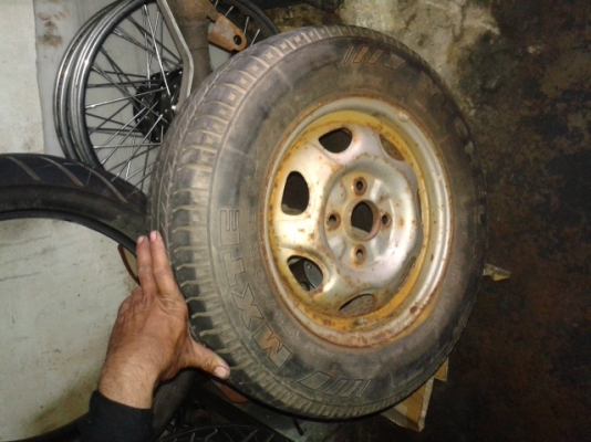 ล้ออะไหล่ รถยนต์ Honda civic (เตารีด)