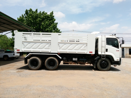 ขายราคาถูก รถวิ่งแค่ 34944 โล สภาพสวยเดิมรถห้างปี 58