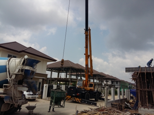 รับสมัครคนขับเครน Tadano M6 สี่ล้อยาง  ที่มีประสบการณ์ สนใจติดต่อ  คุนปิ่น 081-9176906