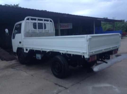 4ล้อกลางสวยถุกดี