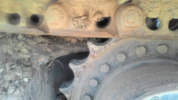 ขายรถแบคโค SK200 มาร์คซิก YN10 ใช้งานน้อย 5พันชั่วโมง รถสวยสภาพดี เอกสารเล่มทะเบียนพร้อมโอน ราคา1,550,000 สนใจโทร 090-8588220คุณนะ 093-3258446คุณบิว หรือเข้าดูสินค้าอื่นๆได้ที่ www.narong2truck.com หรือ www.truck.in.th/498 หรือเพจFacebook ณรงค์ ซื้อขายรถม