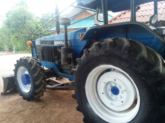 ปิดการขายแล้วคับไป จ.ตรัง ขายรถไถ่ฟอร์ด  6640  2เพลา สภาพสวยๆ พร้อมใช้งาน เอกสารใบอินวอย..