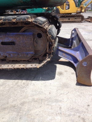 SALE___แบคโฮ KOMATSU PC40-7E  (เครื่องดำ) เก่านอก จากJanpan สภาพเดิมๆ สวย พร้อมใช้งาน