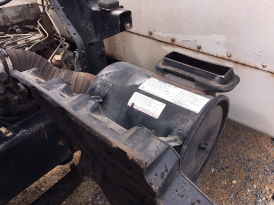 ขายรถบรรทุกตู้แห้ง 6 ล้อ ISUZU FTR เครื่อง 200 แรง ปี 45 ตู้แห้งยาว 6.50 เมตร ไมล์ 26x,xxx รถสวยพร้อมใช้งาน ทะเบียนพร้อม