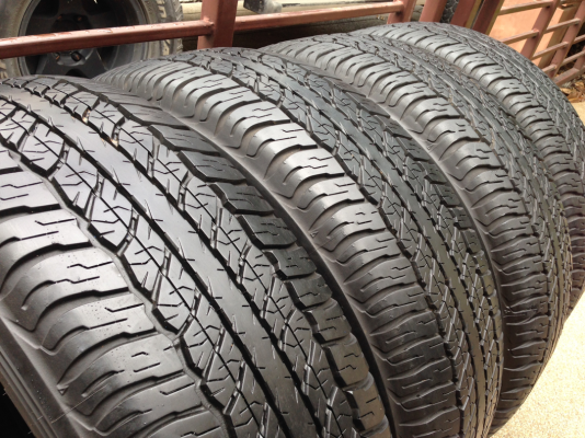 ยาง Dunlop 265 65 17 ปลายปี15 ดอกเต็ม ราคาไม่แพง