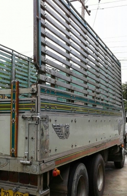 สิบล้อ ฮีโน่ FL3M 240ปี39 เครืองเกียร์เดิมๆ เพาเดียว ช่วงยาว6.50ม สภาพดีสวยเดิมๆพร้อมใช้งาน ทะเบียนพร้อมโอน