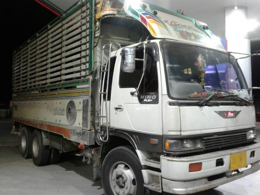 สิบล้อ ฮีโน่ FL3M 240ปี39 เครืองเกียร์เดิมๆ เพาเดียว ช่วงยาว6.50ม สภาพดีสวยเดิมๆพร้อมใช้งาน ทะเบียนพร้อมโอน