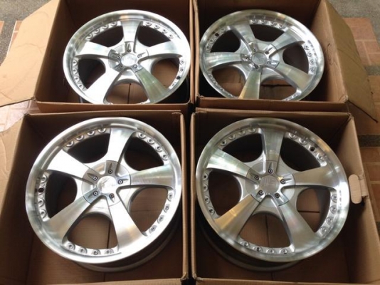 ล้อลาย W-Work LS105 ขอบ17 สภาพสวย ไม่มีซ่อม ราคาไม่แพง