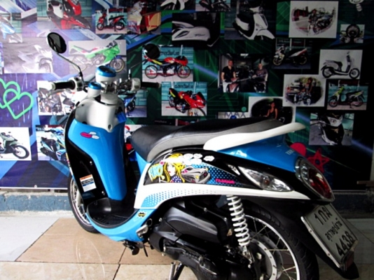 Fino i ลายแฟร์ชั่น สีขาวฟ้า ระบบหัวฉีด ช่วยประหยัดน้ำมัน เครื่องยนต์เดิมๆจากศูนย์ แถม 3 รายการ