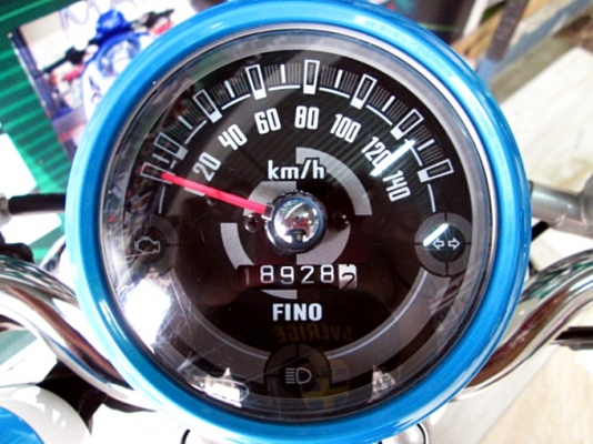 Fino i ลายแฟร์ชั่น สีขาวฟ้า ระบบหัวฉีด ช่วยประหยัดน้ำมัน เครื่องยนต์เดิมๆจากศูนย์ แถม 3 รายการ