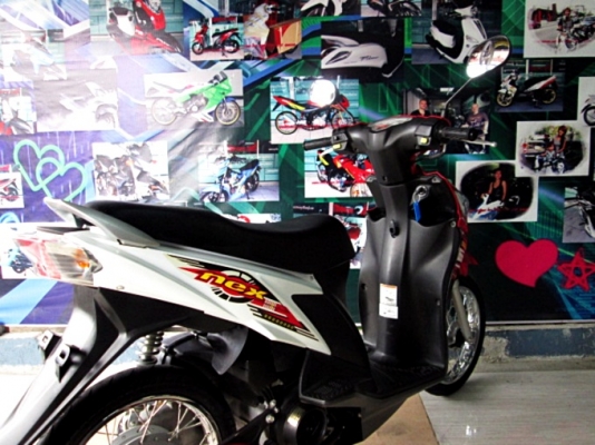 nex สีแดงขาว ลายใหม่ รถปี 58 ระบบหัวฉีดประหยัดน้ำมัน ไซร์เล็กขับคล่องตัวสุดๆ แถม 3 รายการ nex สีแดงขาว ลายใหม่ รถปี 58 ระบบหัวฉีดประหยัดน้ำมัน ไซร์เล็กขับคล่องตัวสุดๆ แถม 3 รายการ