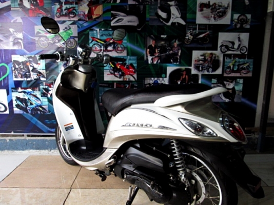 Fino i ลายพรีเมี่ยม สีขาวนํ้าตาล ระบบหัวฉีด ช่วยประหยัดน้ำมันขั้นเทพ เครื่องยนต์เดิมๆจากศูนย์ แถม 3 รายการ 24900