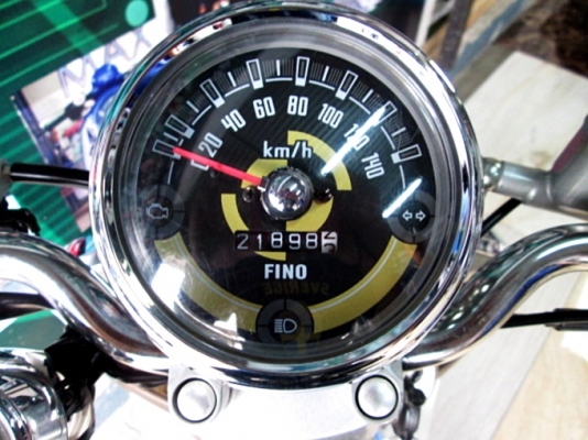 Fino i ลายพรีเมี่ยม สีขาวนํ้าตาล ระบบหัวฉีด ช่วยประหยัดน้ำมันขั้นเทพ เครื่องยนต์เดิมๆจากศูนย์ แถม 3 รายการ 24900