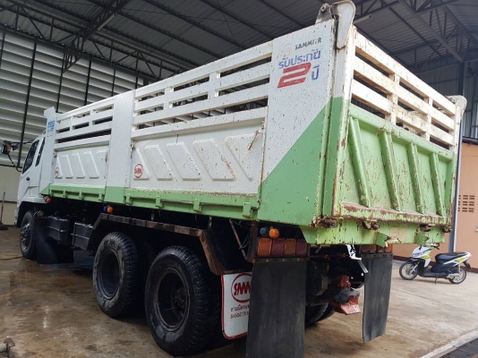 ขายรถบรรทุก MITSUBISHI  FN627 M6 เครื่อง 270 แรง 2 เพลา กระบะดัมพ์สามมิตร ปี55 มีระบบลากพ่วง รถสวย ไมล์ 90,000 สภาพเหมือนใหม่