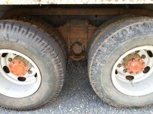 ขายรถ10ล้อ ดั้ม2เพลา FN527M-TF เครื่อง220เทอร์โบ เกียร์โลฮาย10สปีด กระบะดั้มมิเนียม พาวเวอร์ เบรกจิ๊ฟฟี่ ภายในสวย แอร์เย็น เอกสารพร้อมโอน ราคา890,000 สนใจโทร 090-8588220คุณนะ 093-3258446คุณบิว หรือเข้าดูสินค้าอื่นๆได้ที่ www.narong2truck.com หรือ www.truc