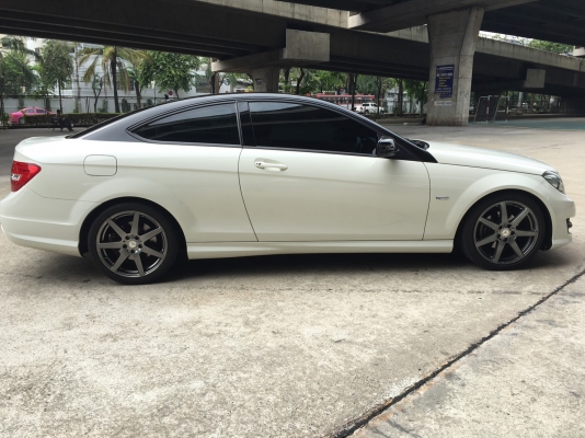 benz c180 coupe สีขาว ปี 2012 amg ท็อปสุดออฟชั่นเต็ม