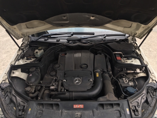 benz c180 coupe สีขาว ปี 2012 amg ท็อปสุดออฟชั่นเต็ม