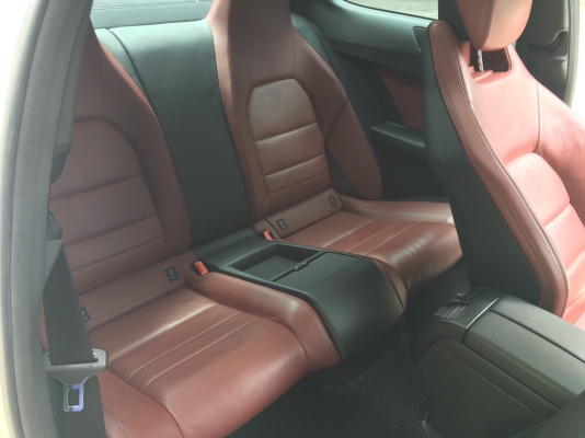 benz c180 coupe สีขาว ปี 2012 amg ท็อปสุดออฟชั่นเต็ม