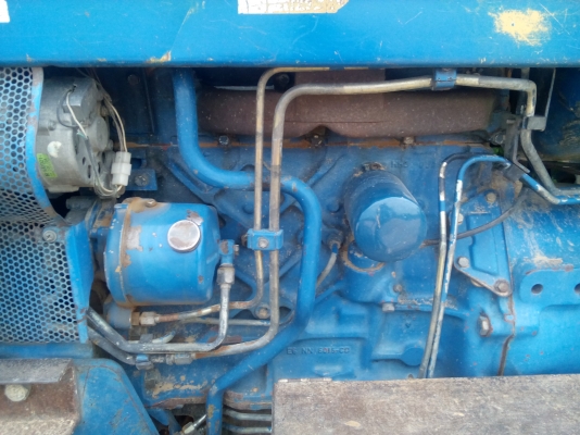 ปิดการขายเรียบร้อยคับขอบคุณท่านใหญ่ใจดีจากจังหวัดตรัง ขายรถไถ่ฟอร์ด 6610  แท้ 2เพลา . คานหน้าคาราโร่ รถสวยมาก ๆ เดิมๆทั้งคัน  พร้อมใช้งาน...