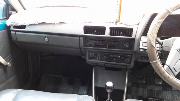 ขายรถเก๋ง นิสสัน ซันนี่ B11 สภาพดีพร้อมใช้งาน ลดราคา 25,000