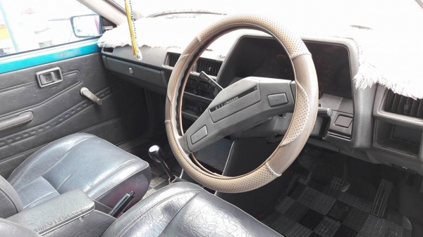 ขายรถเก๋ง นิสสัน ซันนี่ B11 สภาพดีพร้อมใช้งาน ลดราคา 25,000