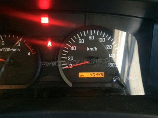 ISUZU 6 ล้อ ดัมพ์  ปีจดทะเบียน 2557   150 แรงม้า