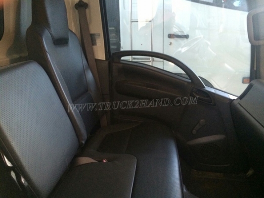 ISUZU 6 ล้อ ดัมพ์  ปีจดทะเบียน 2557   150 แรงม้า