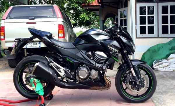 ขาย Z800 ปี 2014 สภาพใหม่ๆ วิ่ง 14xxx Km